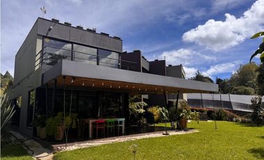 Casa en Arriendo o Venta Loma del Escobero Envigado
