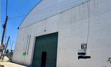 Bodega en renta con oficinas sobre corredor FINSA