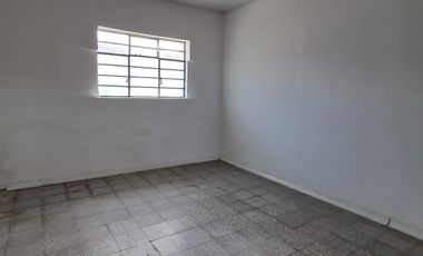 Excelente Casa La Mesa