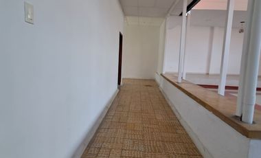 Excelente Casa La Mesa