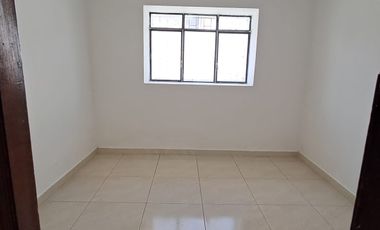 Excelente Casa La Mesa
