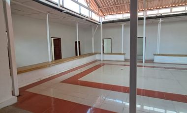 Excelente Casa La Mesa
