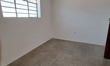 Excelente Casa La Mesa