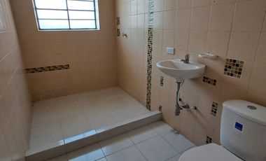 Excelente Casa La Mesa