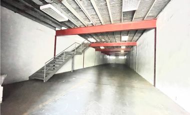 Alquiler de Bodega en Juan Diaz Galera Balzac