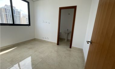 Venta de Apartamento en Costa del Este, Vista al Mar