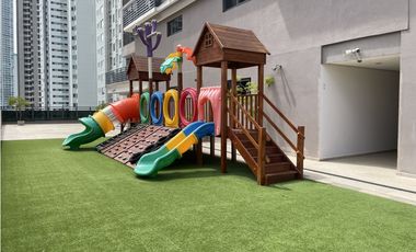 Venta de Apartamento en Costa del Este, Vista al Mar