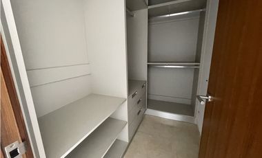 Venta de Apartamento en Costa del Este, Vista al Mar