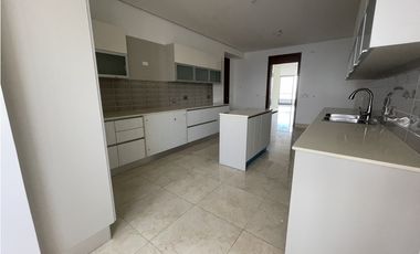 Venta de Apartamento en Costa del Este, Vista al Mar