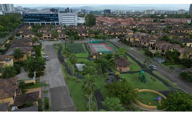 ALQUILER CASA EN COSTA DEL ESTE CON PISICNA 4 REC ANTIGUA MLD