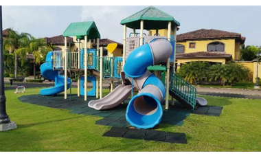 ALQUILER CASA EN COSTA DEL ESTE CON PISICNA 4 REC ANTIGUA MLD