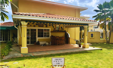 Casa en venta Costa del Este Costa Dorada CC