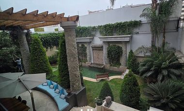 HERMOSA CASA EN VENTA EN ZONA EXCLUSIVA DEL BOSQUE EL OLIVAR EN SAN ISIDRO