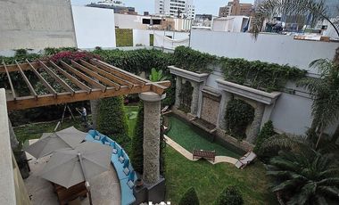HERMOSA CASA EN VENTA EN ZONA EXCLUSIVA DEL BOSQUE EL OLIVAR EN SAN ISIDRO