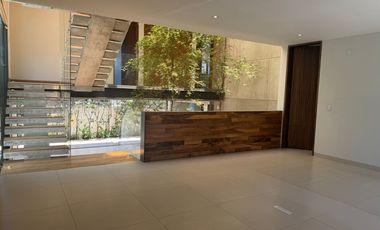 Casa en Condominio en Renta en
