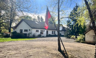 CASA EN UNA PARCELA CON PAISAJE INCREIBLE