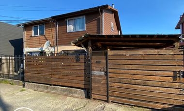 SE VENDE CASA EN VILLA GENERAL ALBERTO BACHELET,  CORONEL