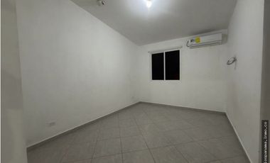 Casa en alquiler - Ph Santillana Residencial, Arraijan