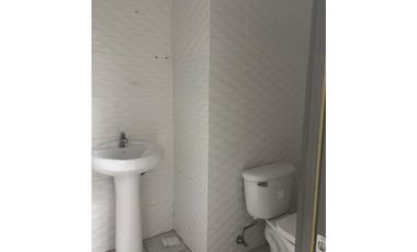 Alquiler de Local Calle 50 | Total 114 m2 con Mezz. CT