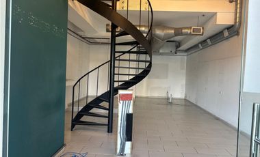 Alquiler de Local Calle 50 | Total 114 m2 con Mezz. CT