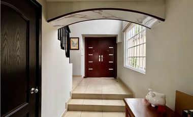 CASA A LA VENTA BOSQUES DE LAS CIBELES