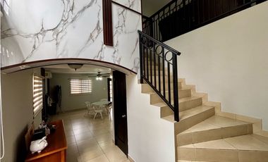CASA A LA VENTA BOSQUES DE LAS CIBELES