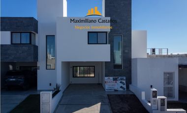DOCTA - Espectacular Dúplex! 3 dorm, 3 baños, cochera, terraza