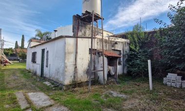 GALPÓN CON OFICINA Y VIVIENDA DE 3 AMBIENTES