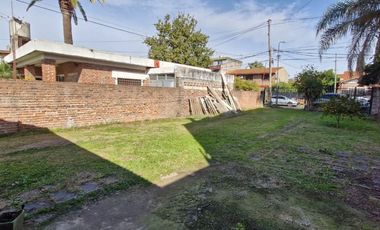 GALPÓN CON OFICINA Y VIVIENDA DE 3 AMBIENTES