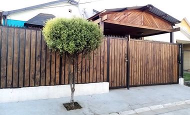 HERMOSA CASA EN PITRUFQUEN   ENTRADA DE AUTO