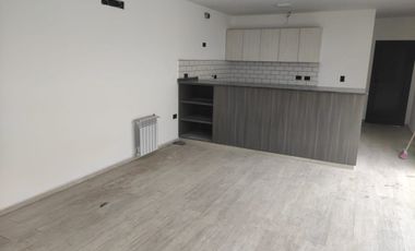 DUPLEX DE CATEGORIA, 3 DORM/ 2 BAÑOS CHACRAS GREEN
