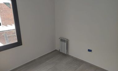 DUPLEX DE CATEGORIA, 3 DORM/ 2 BAÑOS CHACRAS GREEN
