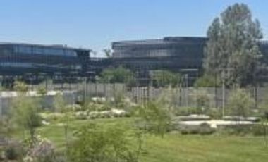 Oficina en Venta en Vespucio Norte / Santa María
