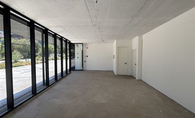 Local Comercial en Arriendo en Av San Eugenio, Metro Irarrázabal, Ñuble