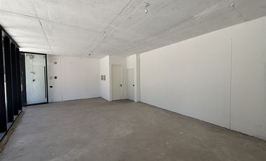 Local Comercial en Arriendo en Av San Eugenio, Metro Irarrázabal, Ñuble