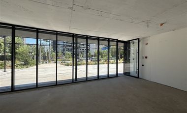 Local Comercial en Arriendo en Av San Eugenio, Metro Irarrázabal, Ñuble