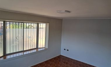 Casa en Arriendo en El Libano / Los Platanos
