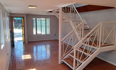 Casa en Arriendo en El Libano / Los Platanos