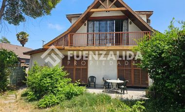 Casa en Venta en Eliecer Parada con Hernando de Aguirre