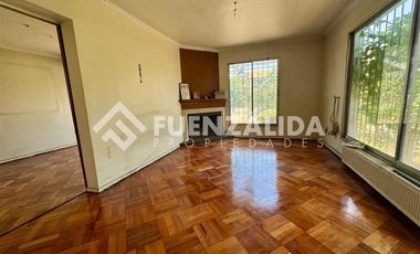 Casa en Venta en Eliecer Parada con Hernando de Aguirre