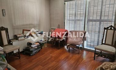 Casa en Venta en Eliecer Parada con Hernando de Aguirre