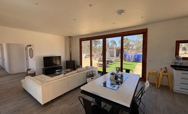 CASA 4 DORMITORIOS,3 BAÑOS, CERCANO A TUNQUEN, ALGARROBO
