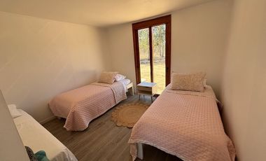 CASA 4 DORMITORIOS,3 BAÑOS, CERCANO A TUNQUEN, ALGARROBO