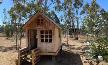 CASA 4 DORMITORIOS,3 BAÑOS, CERCANO A TUNQUEN, ALGARROBO