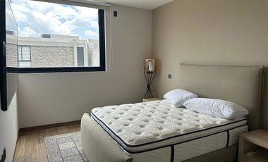 CASA EN RENTA AMUEBLADA EN ALTOZANO QUERETARO