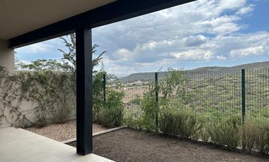 CASA EN RENTA AMUEBLADA EN ALTOZANO QUERETARO