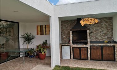 CURAUMA - AVENIDA LAGUNA - VENTA DE CASA - 6D 5B 2E 1B