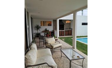 CURAUMA - AVENIDA LAGUNA - VENTA DE CASA - 6D 5B 2E 1B