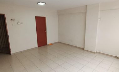 Alquiler De Oficina – Av. Nicolás De Piérola, Cercado De Lima