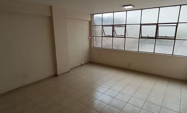 Alquiler De Oficina – Av. Nicolás De Piérola, Cercado De Lima